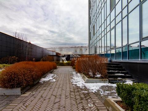 комерційна за адресою Левка Лук'яненка вул. (Маршала Тимошенка), 21/19