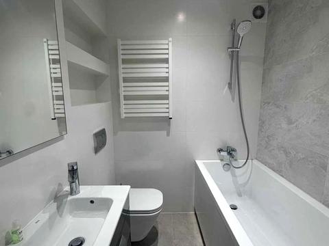 квартира за адресою Львів, Сихівська вул., 1