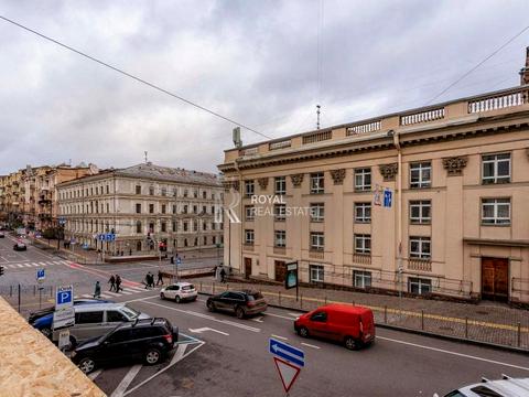 комерційна за адресою Євгена Чикаленка вул. (Пушкінська), 20