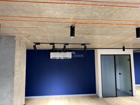 коммерческая по адресу Антоновича ул. (Горького), 131