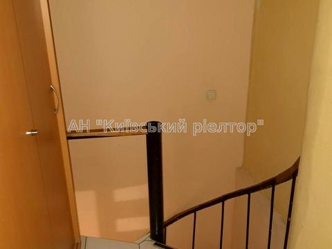 комерційна за адресою Оболонська вул., 47