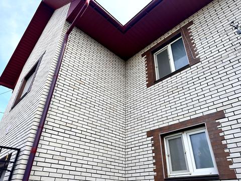 будинок за адресою Вишнева