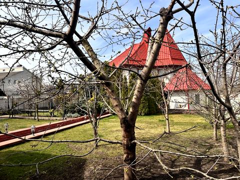 будинок за адресою Вишнева