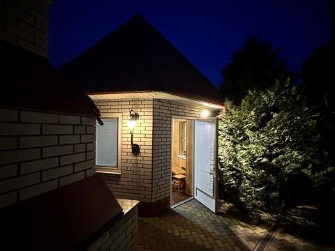 будинок за адресою Вишнева