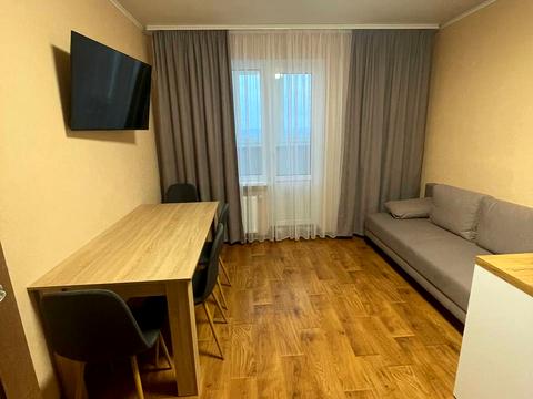 квартира по адресу Ревуцкого ул., 54