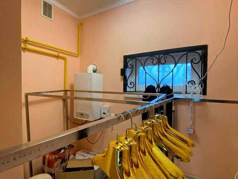 комерційна за адресою Кості Левицького вул., 19д/6