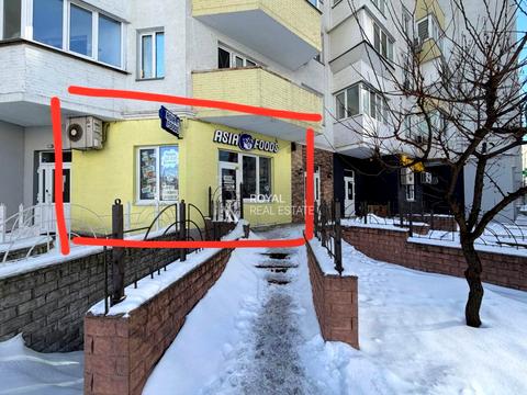 комерційна за адресою Драгоманова вул., 6/1