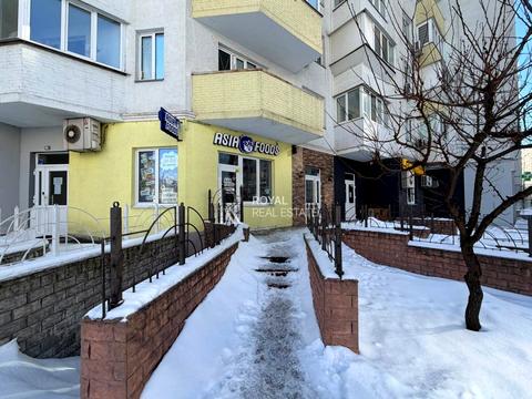 комерційна за адресою Драгоманова вул., 6/1