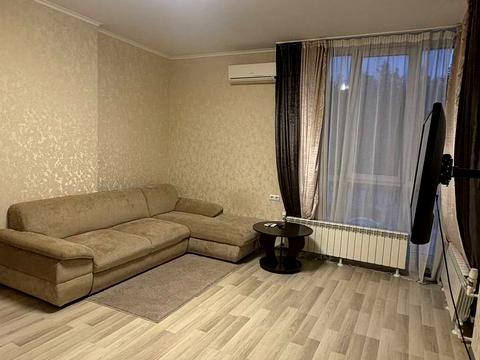 квартира за адресою Світла вул., 3