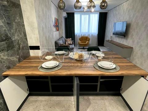 квартира за адресою Михайла Максимовича вул. (Онуфрія Трутенка), 32-Б