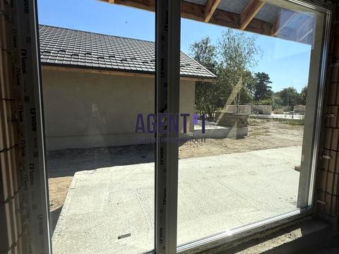 дом по адресу Пасічна