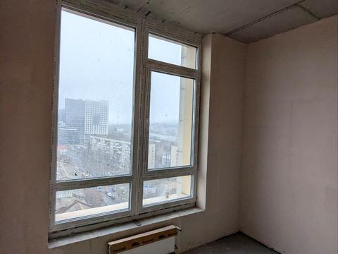 комерційна за адресою Київ, Жилянська вул., 68