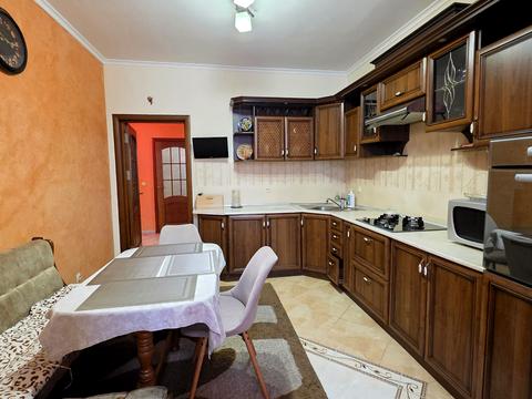 квартира за адресою Богдана Хмельницького вул., 51а