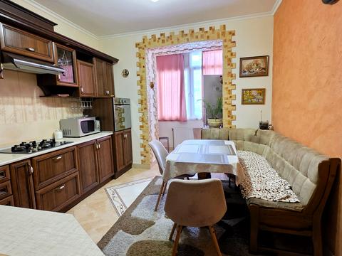 квартира за адресою Богдана Хмельницького вул., 51а