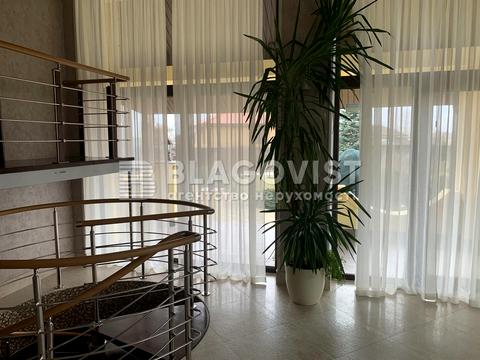 будинок за адресою Центральна, 5