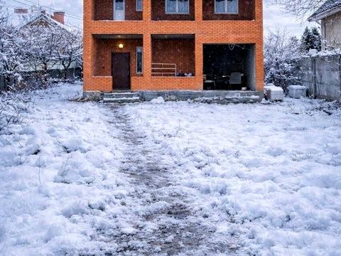 будинок за адресою Садова