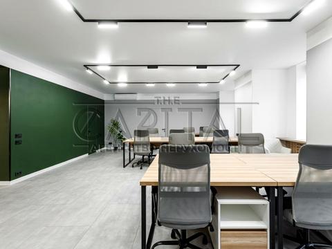 коммерческая по адресу Евгения Чикаленко ул. (Пушкінська), 3