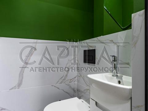 коммерческая по адресу Евгения Чикаленко ул. (Пушкінська), 3