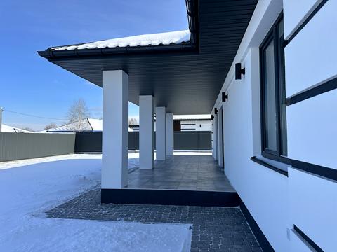 будинок за адресою Володимира Івасюка вул. (Грибоєдова), 12