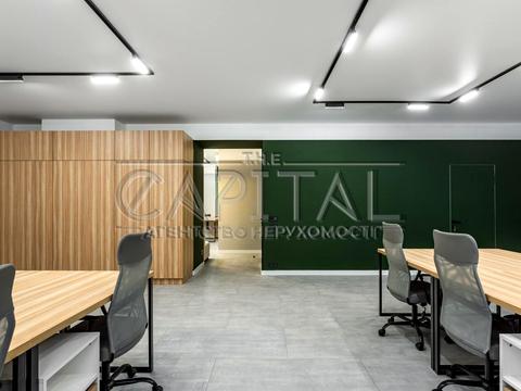 коммерческая по адресу Евгения Чикаленко ул. (Пушкінська), 20