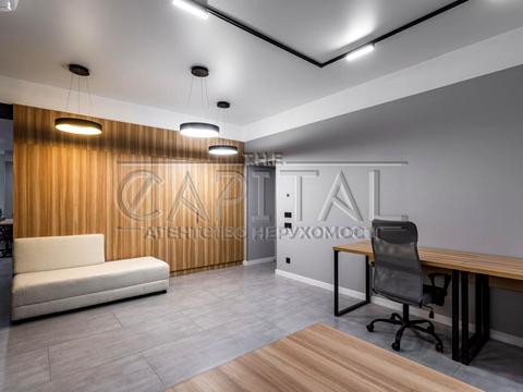 коммерческая по адресу Евгения Чикаленко ул. (Пушкінська), 20