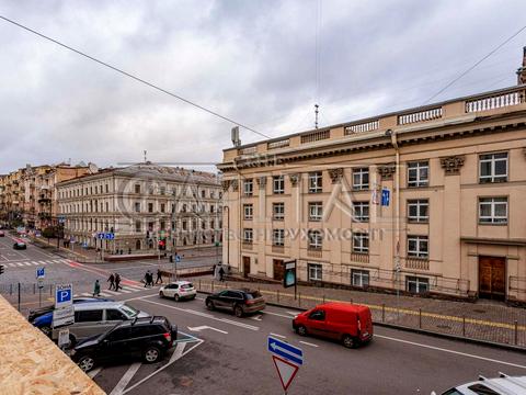 коммерческая по адресу Евгения Чикаленко ул. (Пушкінська), 20