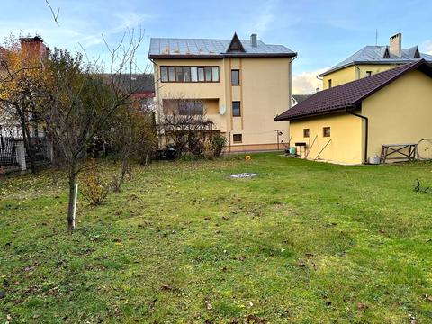 будинок за адресою Радіс