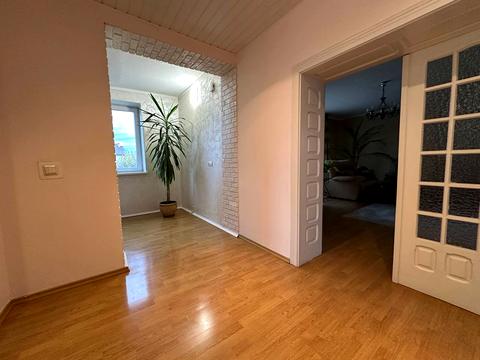 будинок за адресою Радіс