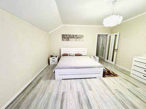 будинок за адресою Леонтовича вул.