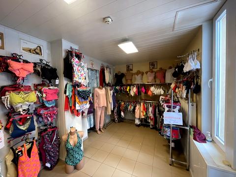 коммерческая по адресу Келецкая ул., 104