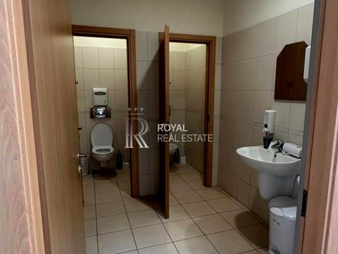 комерційна за адресою Володимирська вул., 101