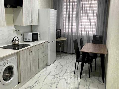 квартира за адресою Жаботинського вул. (Пролетарская улица), (Будинок 5)