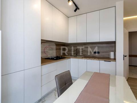 квартира за адресою Богдана Хмельницького вул., 56