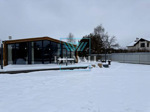 будинок за адресою Святкова вул.