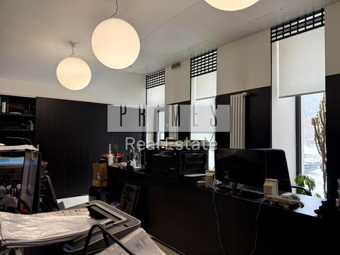 комерційна за адресою Андріївська вул., 11/7