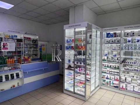 коммерческая по адресу Миколы Бажана просп., 10