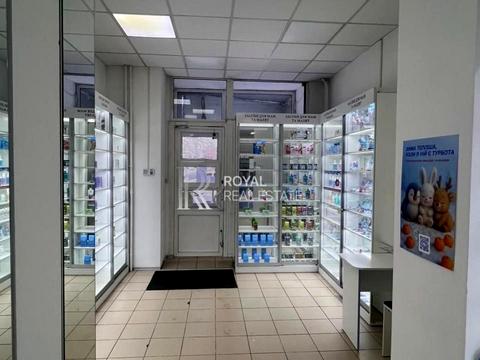 коммерческая по адресу Миколы Бажана просп., 10