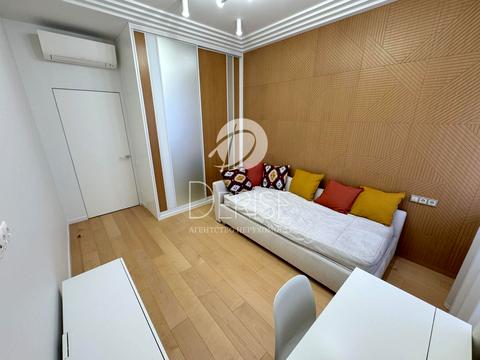 квартира за адресою Київ, Василя Тютюнника вул. (Анрі Барбюса), 37/1