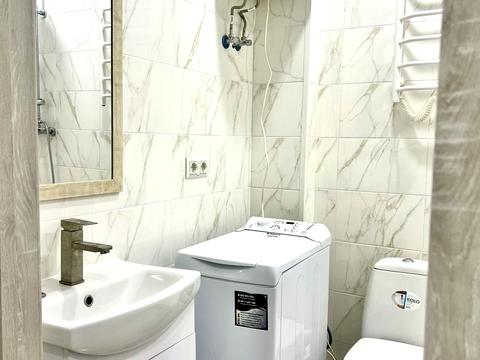 квартира за адресою Богдана Хмельницького вул., (Будинок 25)