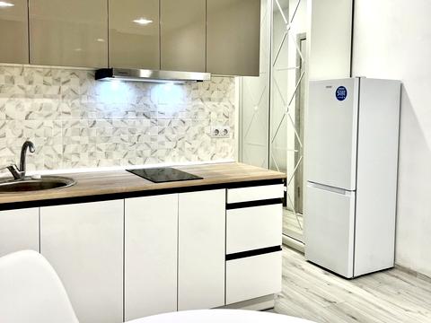 квартира за адресою Богдана Хмельницького вул., (Будинок 25)