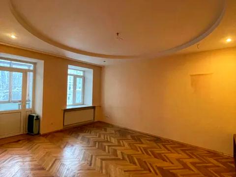 квартира за адресою Лисенка вул., 3