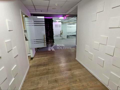 комерційна за адресою Богдана Хмельницького вул., 19