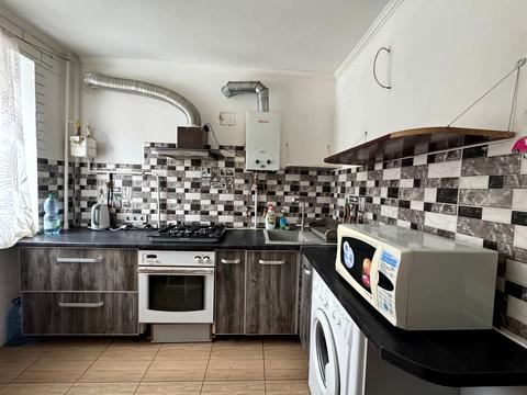 квартира за адресою Зарічанська вул., 2