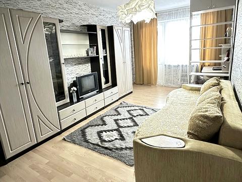 квартира за адресою Тролейбусна вул., 11