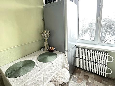 квартира за адресою Тролейбусна вул., 11