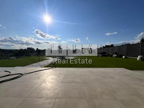 дом по адресу Освободителей ул.