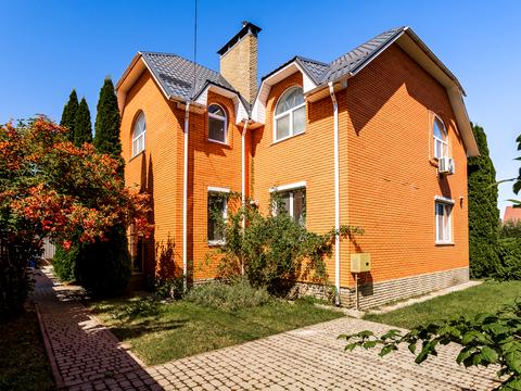 дом по адресу Спортивна