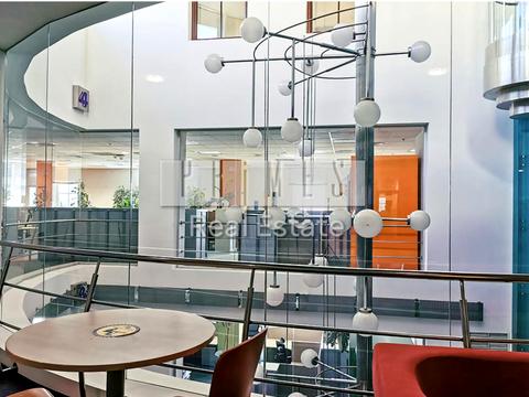 комерційна за адресою Набережно-Хрещатицька вул., 13-15