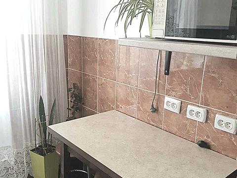 квартира за адресою Володимира Івасюка вул., 46