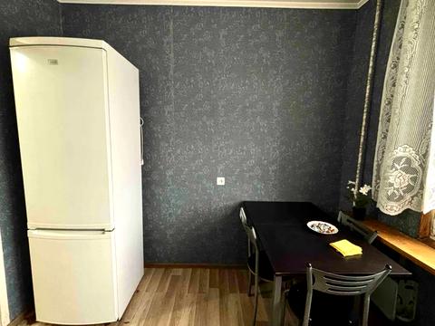 квартира по адресу Академика Глушкова просп., 33